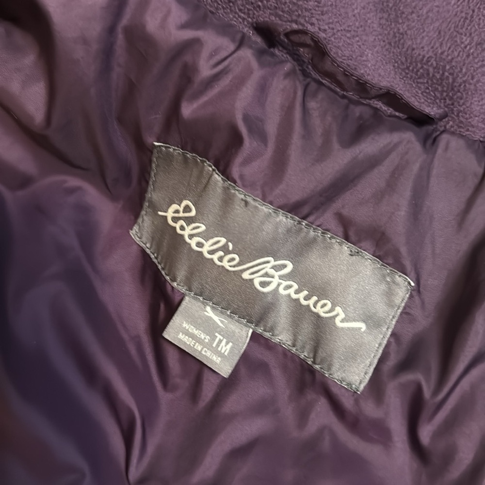 Eddie Bauer Deep Purple Quilted Coat size tall medium - Picture 6 of 7